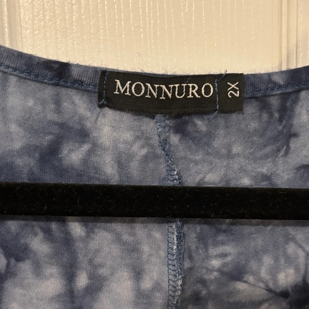 Blue Tie-Dye Short Sleeve Women's Top - Picture 3 of 7